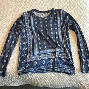 Women’s lucky brand long sleeve shirt